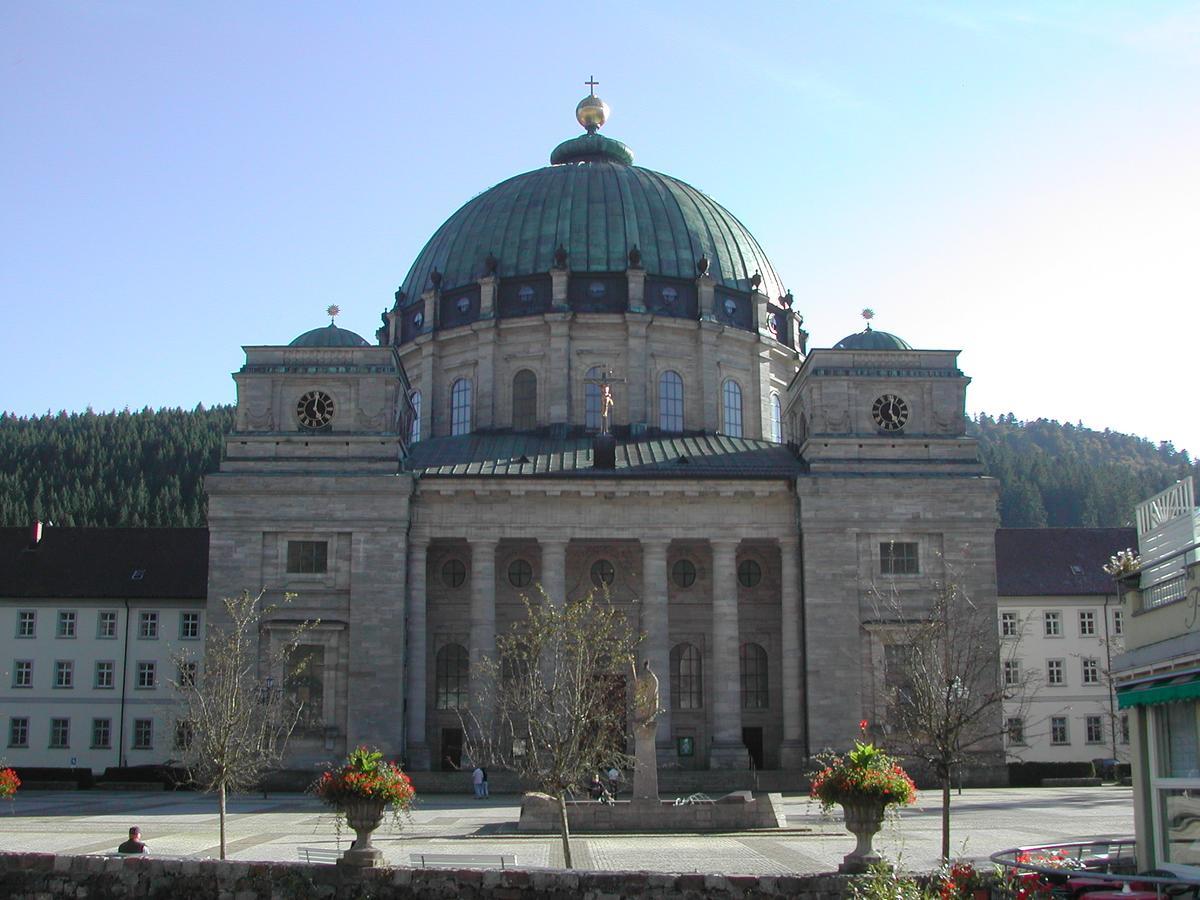 Gasthaus-Pension Zum Kreuz Штюлинген Экстерьер фото